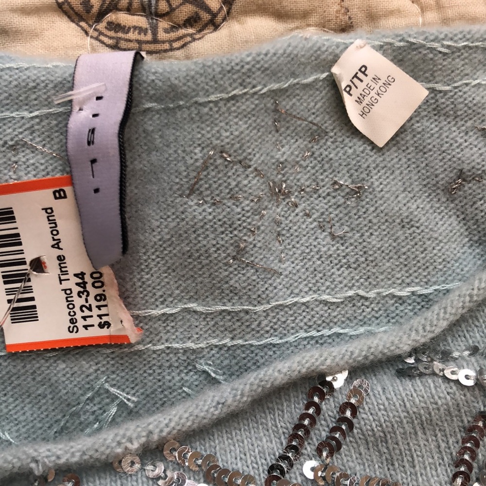 IISLI wool minidress size petite. - Picture 6 of 8